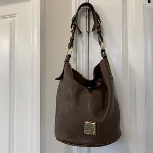 Original Dooney & Bourke médium bag